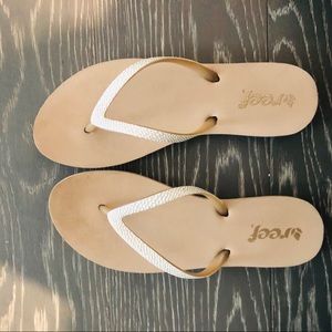NEW Reef flip flops